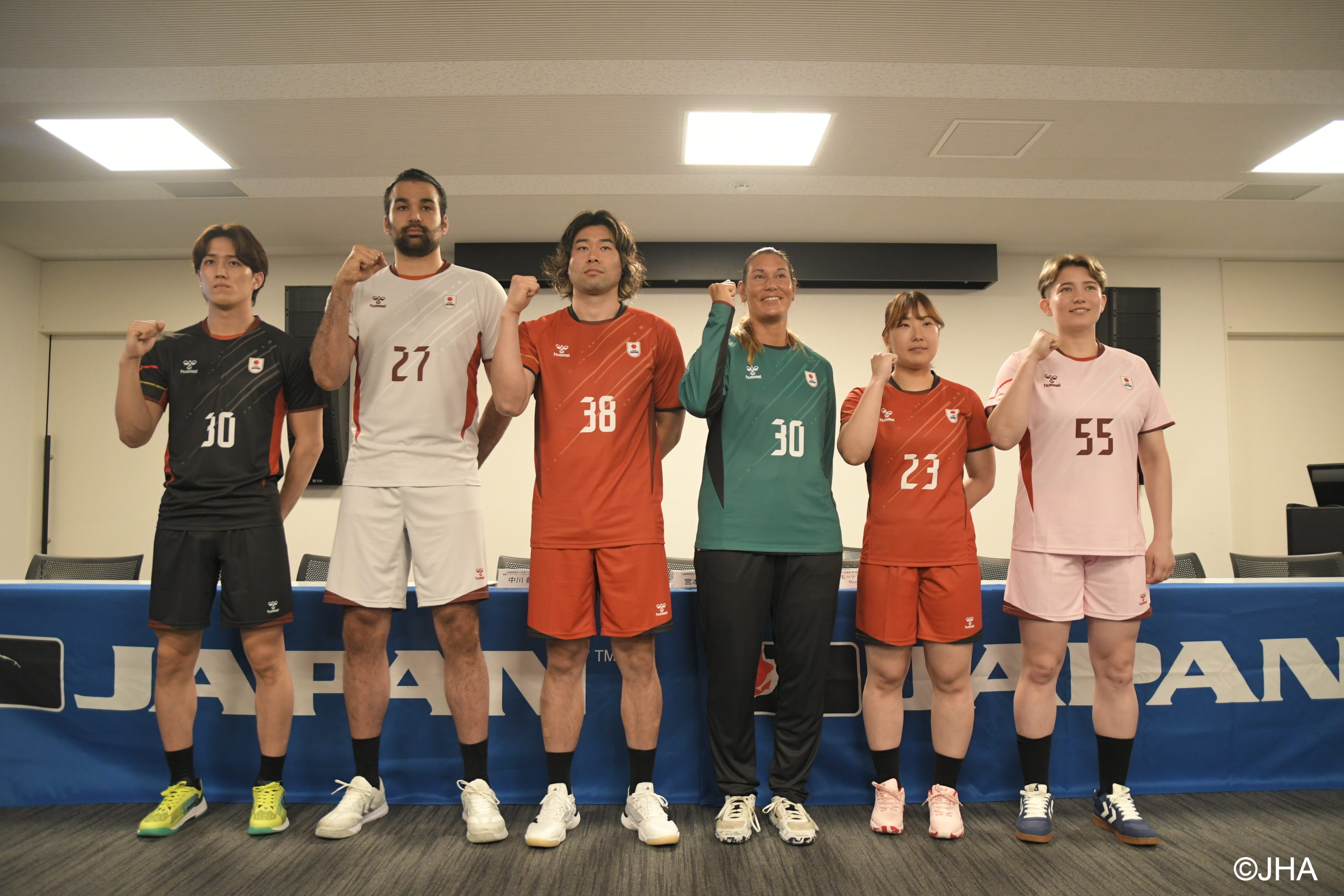 国内50着限定　 70周年記念ユニフォーム 公益財団法人 日本ハンドボール協会：ニュース：彗星JAPAN・おりひめ